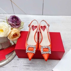 Roger Vivier flat shoes